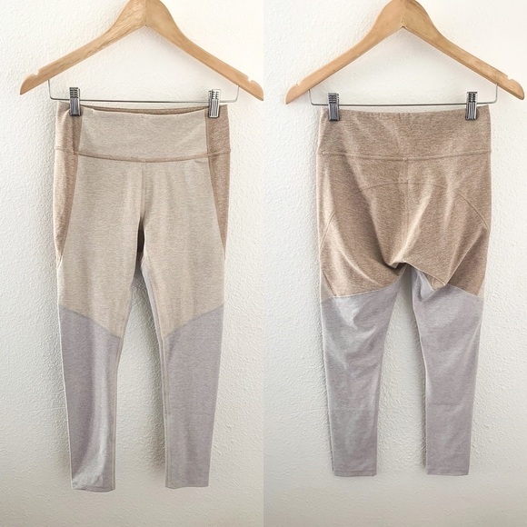 Outdoor Voices Leggings Warmup 7/8 Colorblock Desert Oatmeal Cloud S EUC - Picture 2 of 13